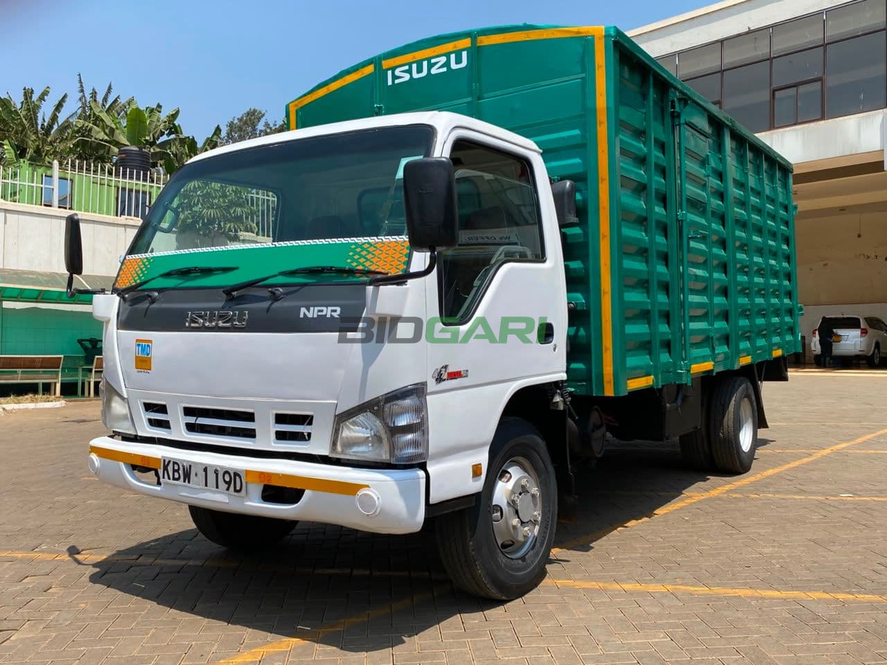 2012 Isuzu NKR