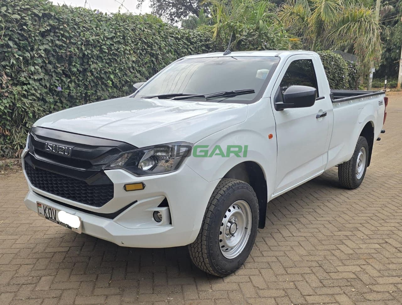 2025 Isuzu DMAX