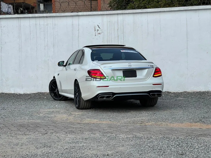 2019 Mercedes-Benz E63s AMG 4L Petrol Sedan, photo 5