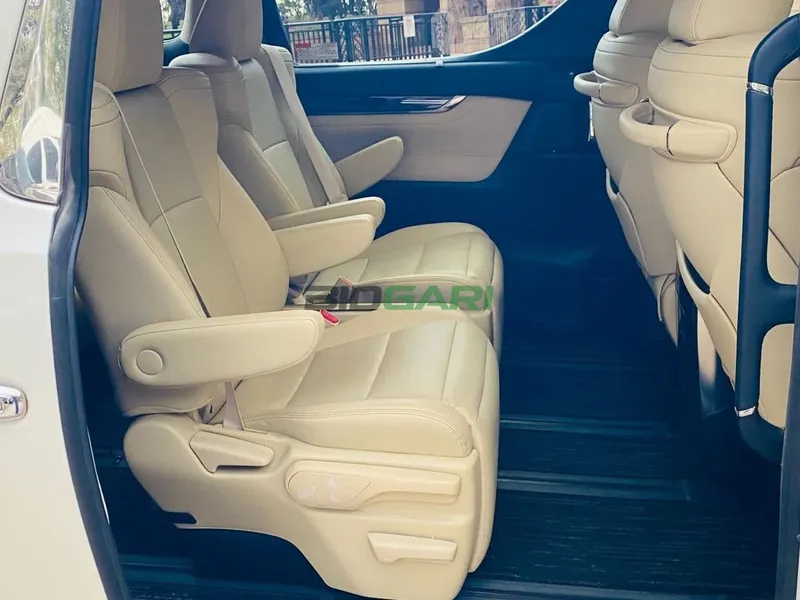 2019 Toyota Alphard G Edition 2.5L Petrol MPV, photo 6