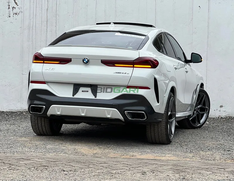 2020 BMW X6 xDRIVE 35d 3L Diesel SUV, photo 2
