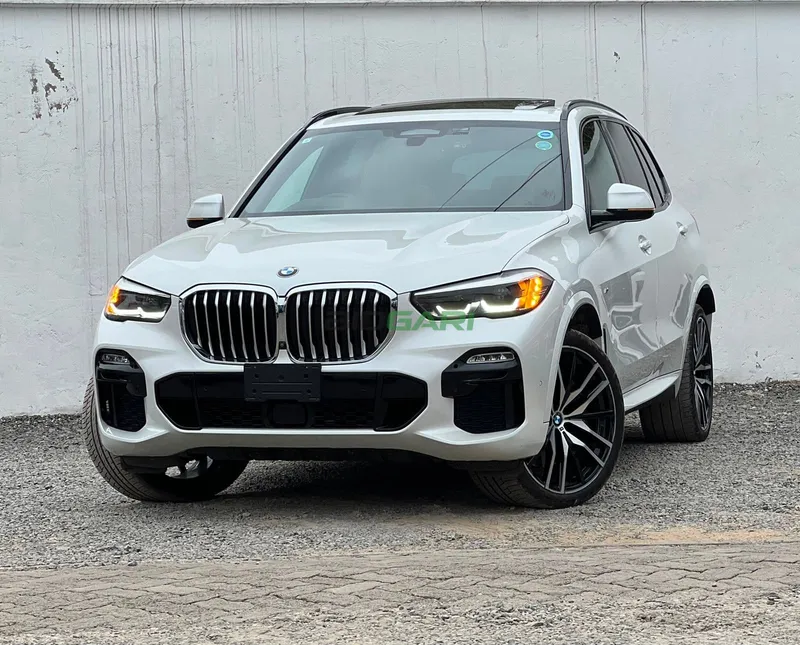2019 BMW X5 xDRIVE 3L Diesel SUV, photo 2