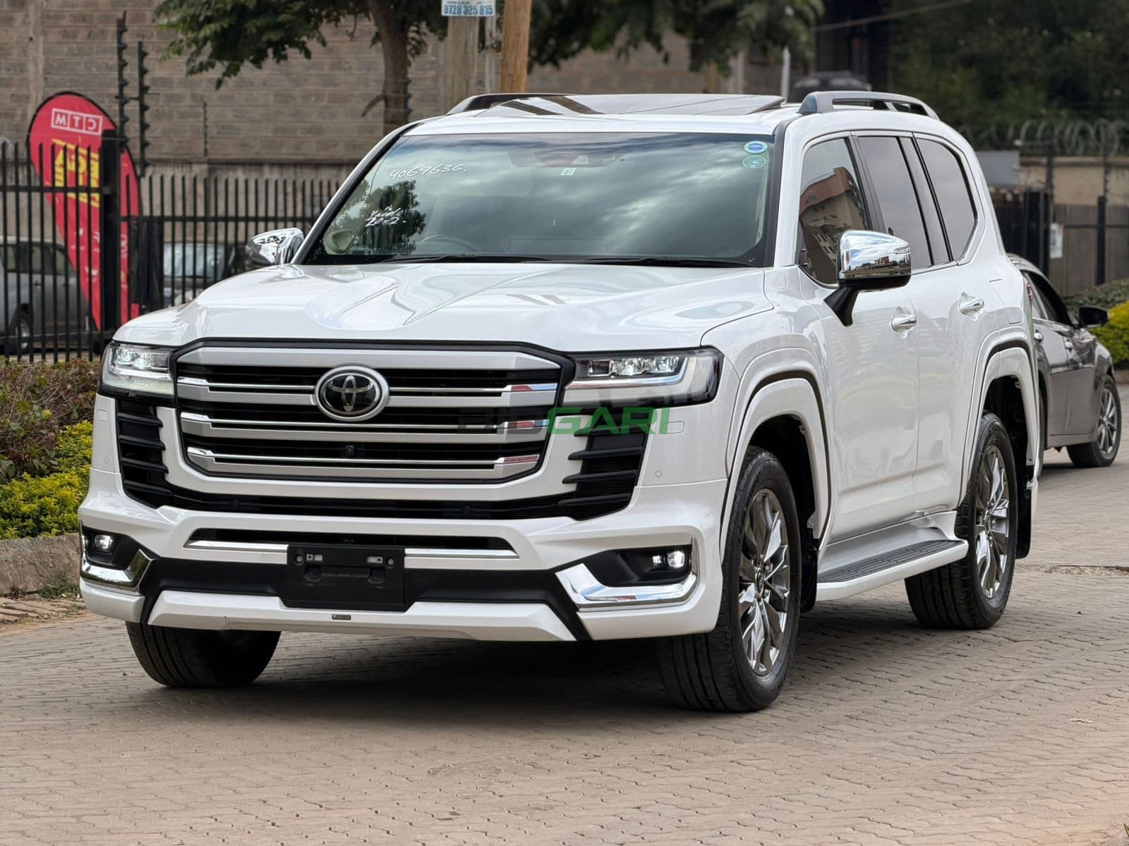 2023 Toyota LC300