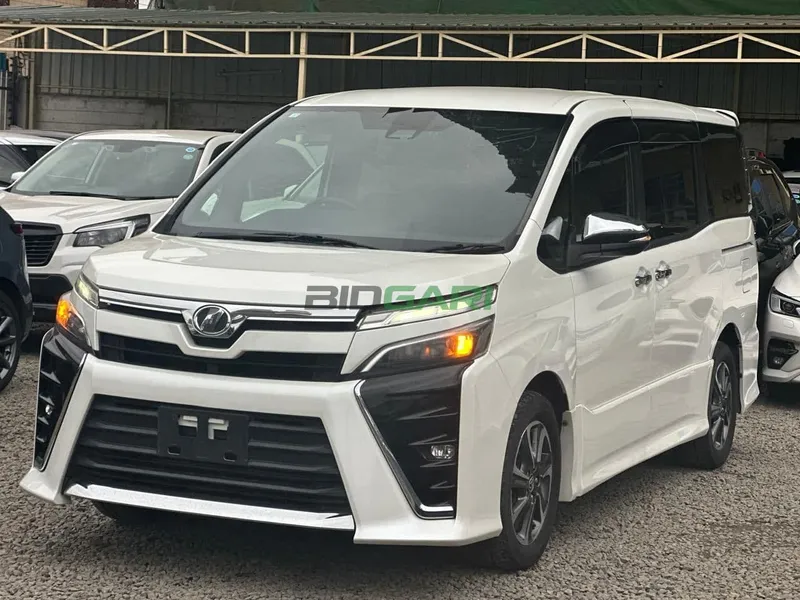 2019 Toyota Voxy ZS GRADE