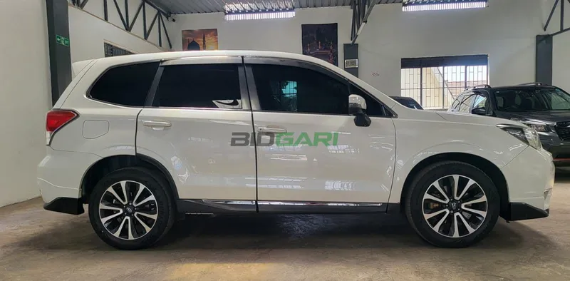 2017 Subaru Forester XT 2L Petrol Crossover, photo 5