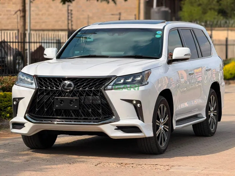 2020 Lexus LX570 Petrol SUV, photo 2