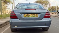 2003 Mercedes-Benz E320 CDI 3.2L Diesel Sedan, photo 4