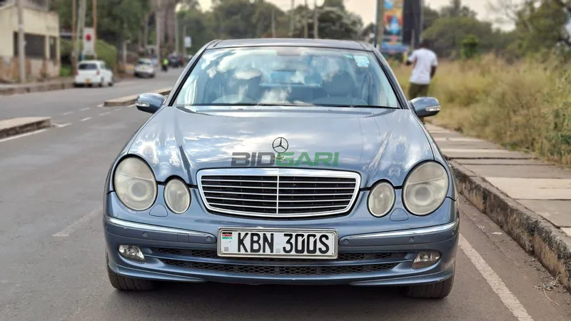 2003 Mercedes-Benz E320 CDI