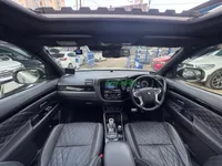 2019 Mitsubishi Outlander PHEV 2.4L Petrol SUV, photo 7