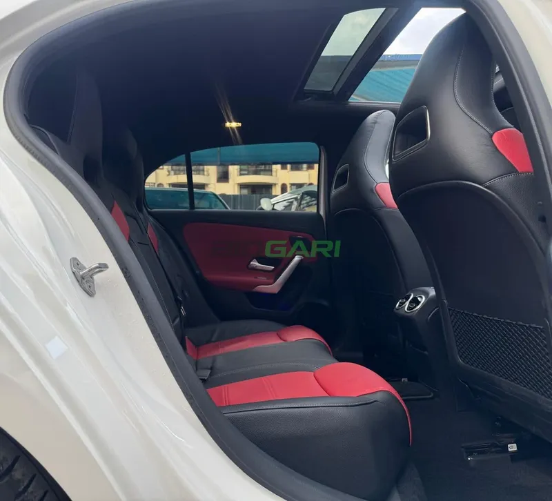 2019 Mercedes-Benz A180 1.3L Petrol Hatchback, photo 7