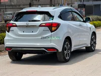 2019 Honda Vezel Hybrid 1.5L Hybrid SUV, photo 4