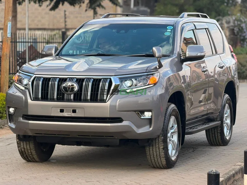 2019 Toyota Land Cruiser Prado TX 2.7L Petrol SUV, photo 2