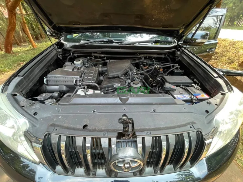 2013 Toyota Land Cruiser Prado 2.7L Petrol SUV, photo 6