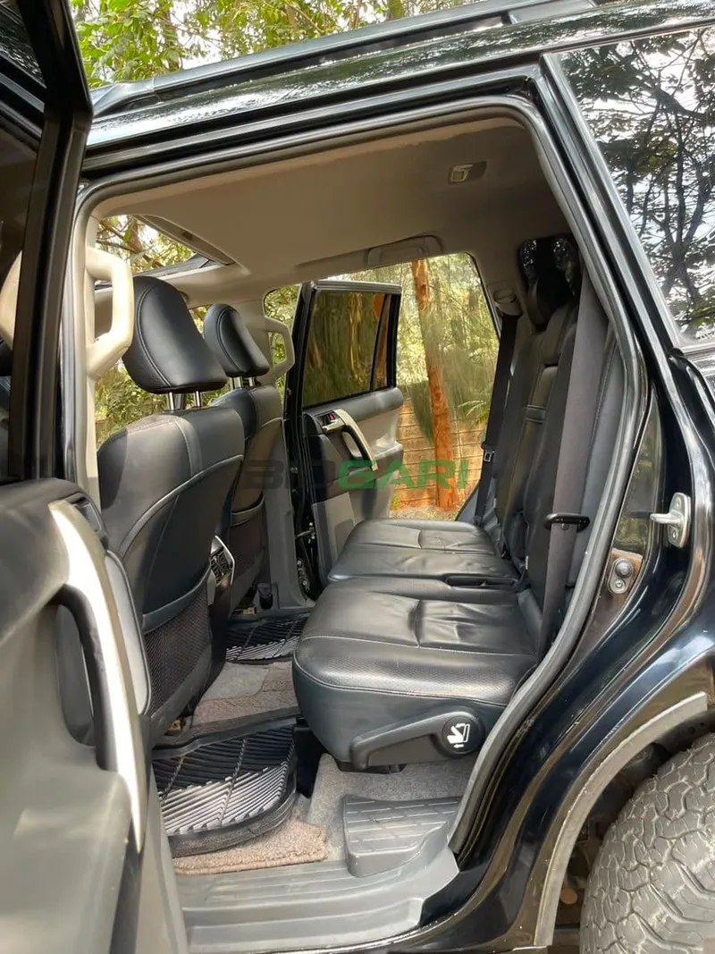 2013 Toyota Land Cruiser Prado 2.7L Petrol SUV, photo 9
