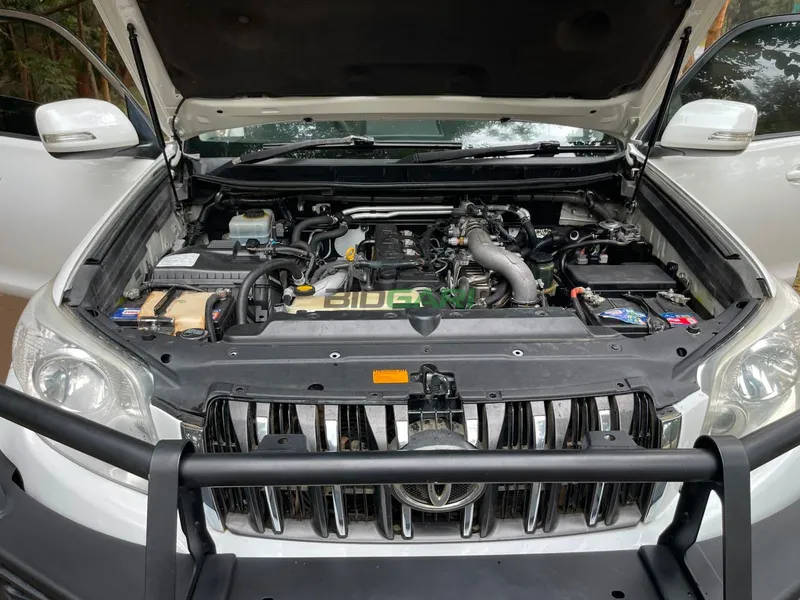2016 Toyota Land Cruiser Prado GXL 3L Diesel SUV, photo 8