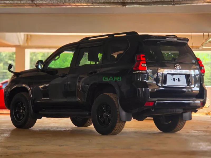 2018 Toyota Land Cruiser Prado TX 2.7L Petrol SUV, photo 2