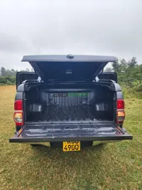 2015 Toyota Hilux Double Cab 2.5L Diesel Pickup, photo 5