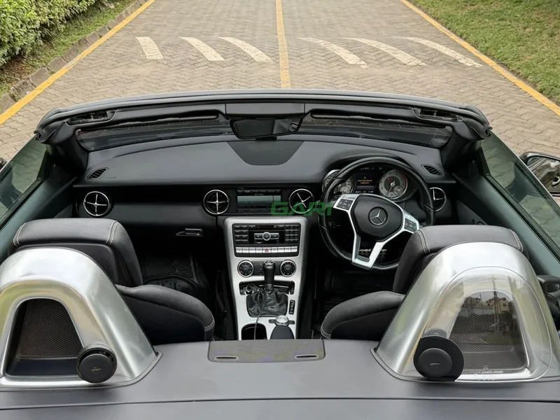 2014 Mercedes-Benz SLK 2L Petrol Convertible, photo 8
