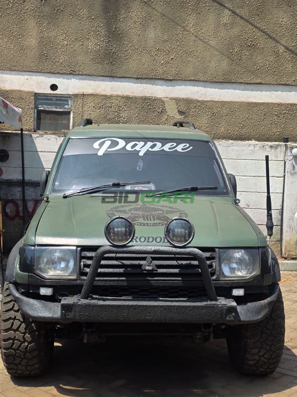1996 Mitsubishi Pajero