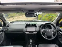 2021 Toyota Land Cruiser Prado Petrol SUV, photo 5