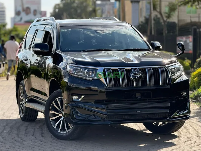 2019 Toyota Land Cruiser Prado TX-L Petrol SUV, photo 2