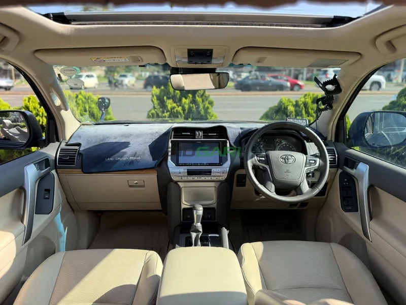 2023 Toyota Land Cruiser Prado TX-L 70TH ANNIVERSARY Petrol SUV, photo 5