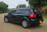 2007 Volkswagen Golf 1.6L Petrol Hatchback, photo 5