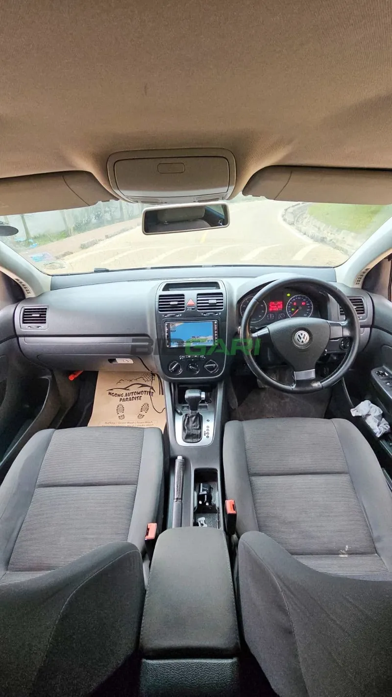 2007 Volkswagen Golf 1.6L Petrol Hatchback, photo 7