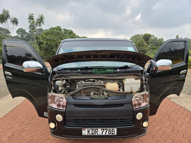 2018 Toyota Hiace Super GL 3L Diesel Van, photo 7