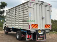 2009 Isuzu NPR Diesel Truck, photo 5