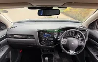 2019 Mitsubishi Outlander Petrol SUV, photo 8