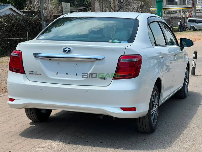 2019 Toyota Axio G GRADE 1.5L Hybrid Sedan, photo 3