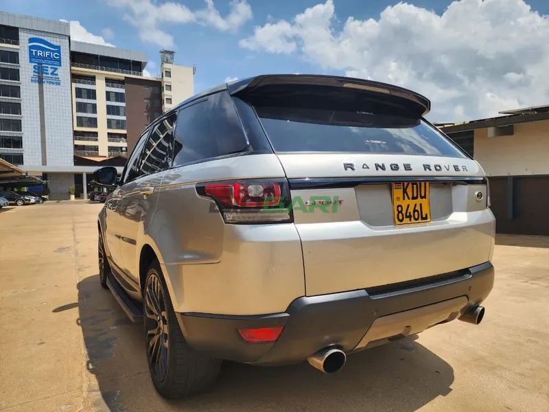 2016 Range Rover Sport 3L Diesel SUV, photo 5