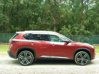 2022 Nissan X-Trail E Power e4orce 1.5L Hybrid SUV, photo 3