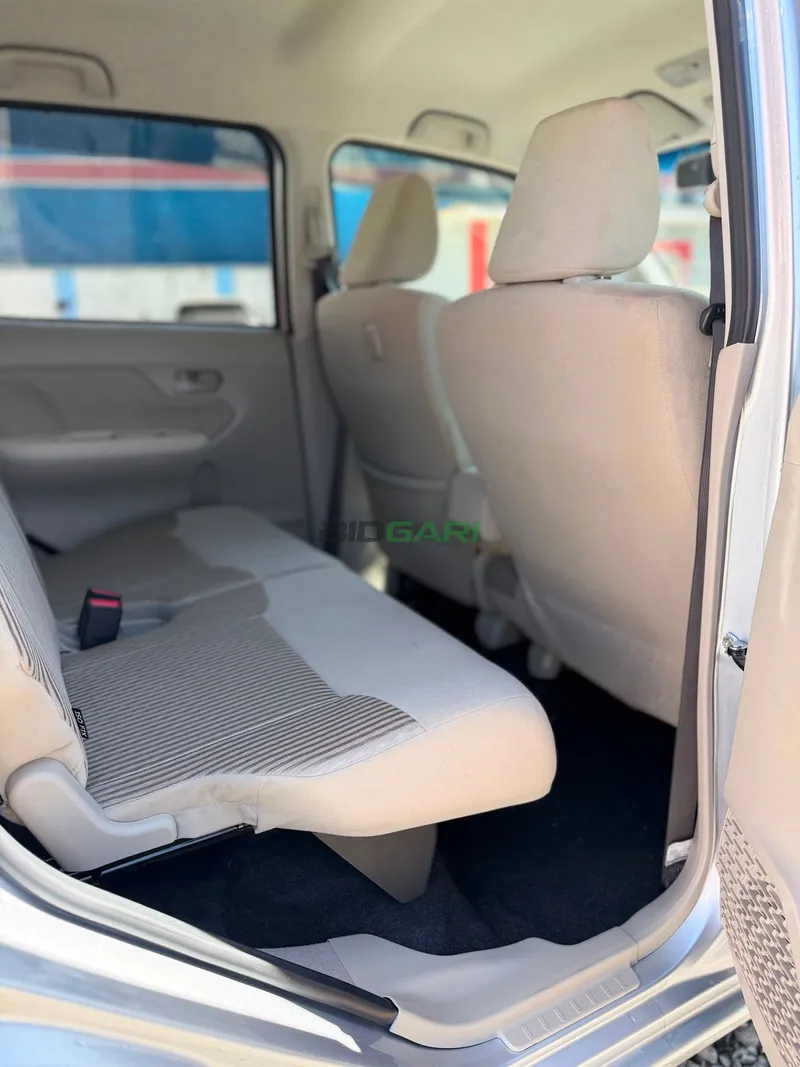 2020 Subaru Stella Petrol Hatchback, photo 5