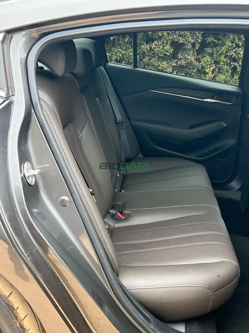 2019 Mazda Atenza 2.5L Petrol Sedan, photo 9