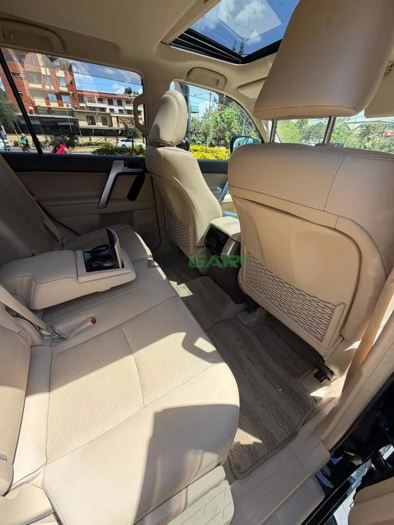 2019 Toyota Land Cruiser Prado TX-L 2.7L Petrol SUV, photo 7