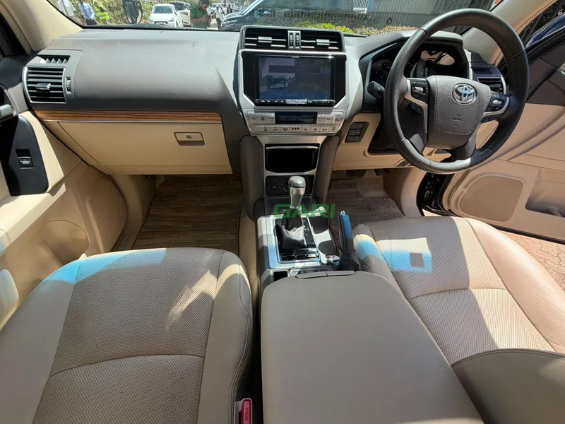 2019 Toyota Land Cruiser Prado TX-L 2.7L Petrol SUV, photo 8