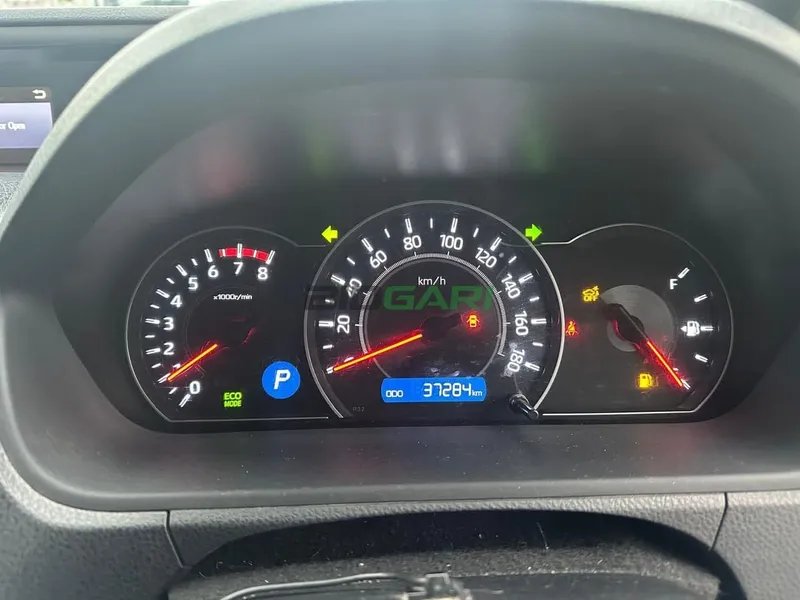 2020 Toyota Voxy ZS GRADE 2L Petrol MPV, photo 6