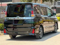 2019 Toyota Voxy Petrol MPV, photo 4