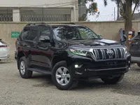 2019 Toyota Land Cruiser Prado Petrol SUV, main photo