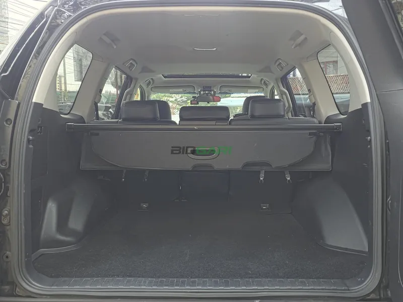2019 Toyota Land Cruiser Prado Petrol SUV, photo 9