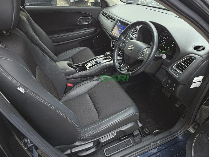 2019 Honda Vezel Hybrid 1.5L Hybrid SUV, photo 5