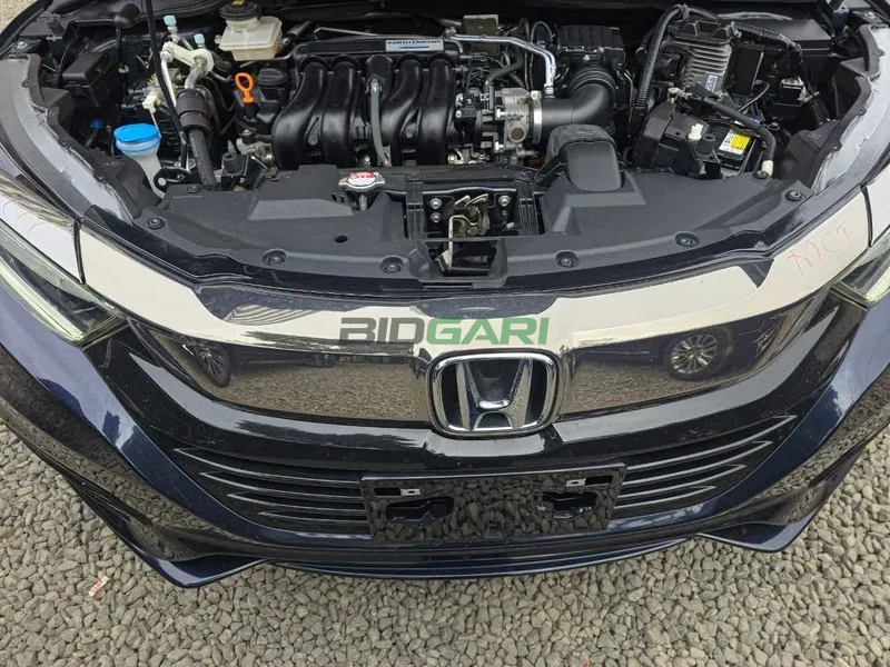 2019 Honda Vezel Hybrid 1.5L Hybrid SUV, photo 3