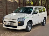 2017 Toyota Probox 1.5L Petrol, main photo