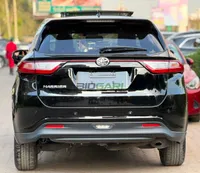 2019 Toyota Harrier Petrol SUV, photo 4