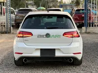 2018 Volkswagen Golf GTI 2L Petrol Hatchback, photo 3