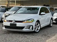 2018 Volkswagen Golf GTI 2L Petrol Hatchback, photo 4