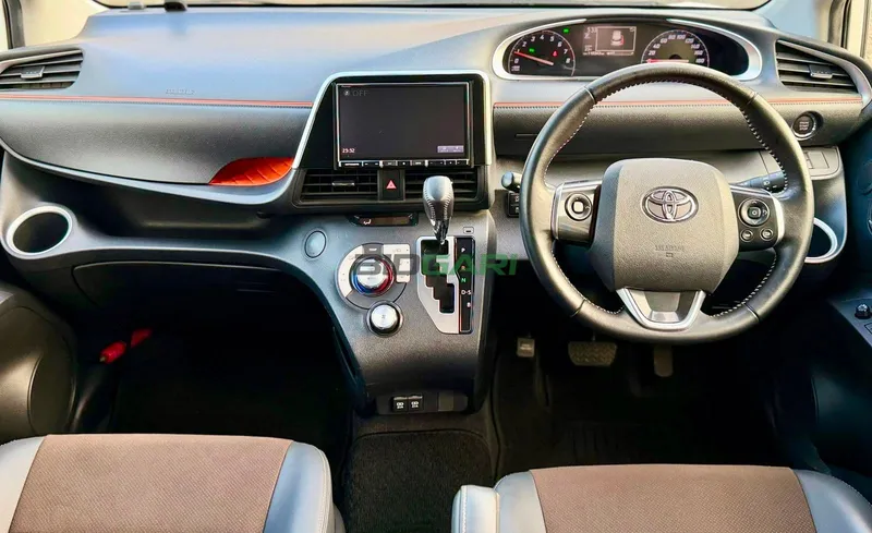 2020 Toyota Sienta Non hybrid Engine 1.5L Petrol MPV, photo 5
