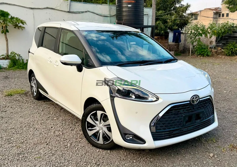 2020 Toyota Sienta Non hybrid Engine 1.5L Petrol MPV, photo 2